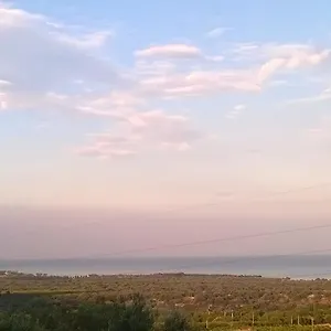 https://agriturismo-monte-criscione.sicilyhotelsitaly.net