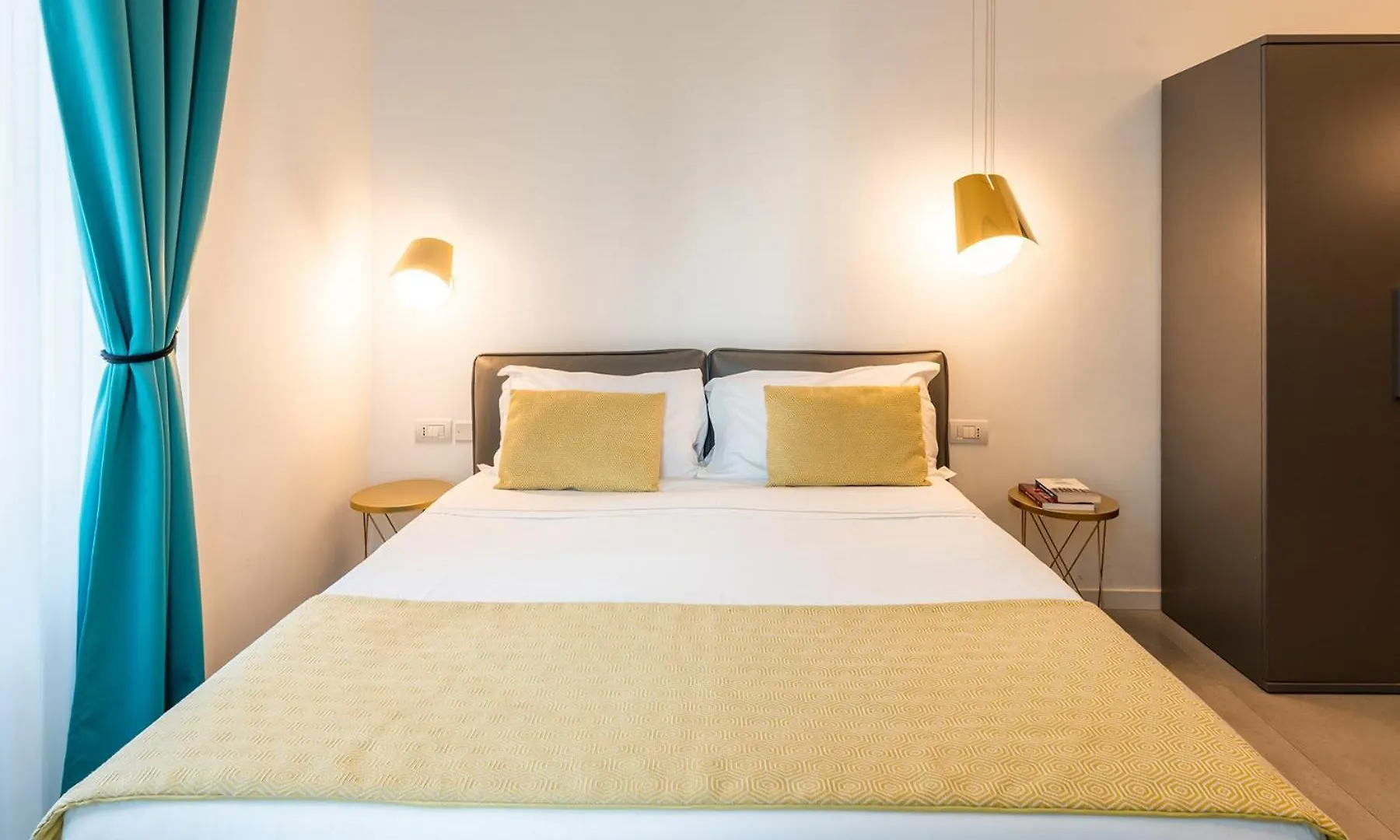 Cortese Naples Bed & Breakfast