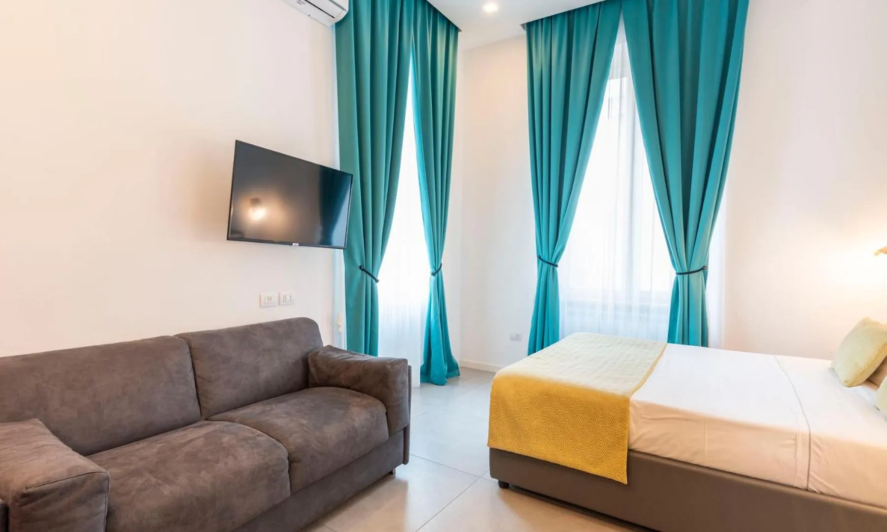 Cortese Naples Bed & Breakfast